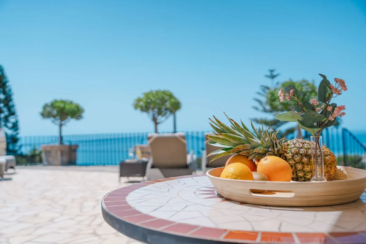 b826f7f6-8cac-4cdf-9b5e-2bae911c38ca