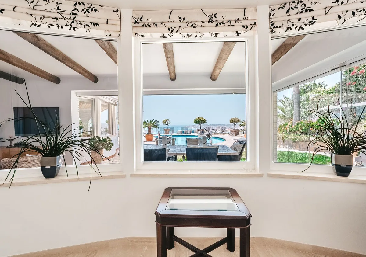 d41f45c2-d279-4b5a-a286-b51e59051d7c