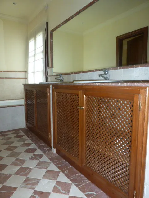 7e9ce13e-1e40-4f21-bb06-4baea0858c4c