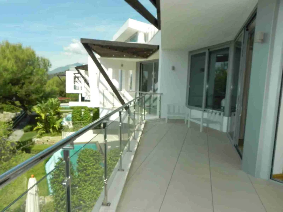 104227ac-aa40-4b41-baa8-c8f60e377bb1