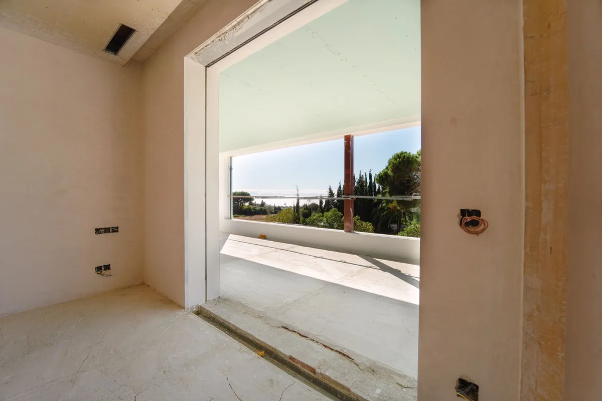 5e429ea6-1e59-48ea-a1d7-c3098f75b5b7