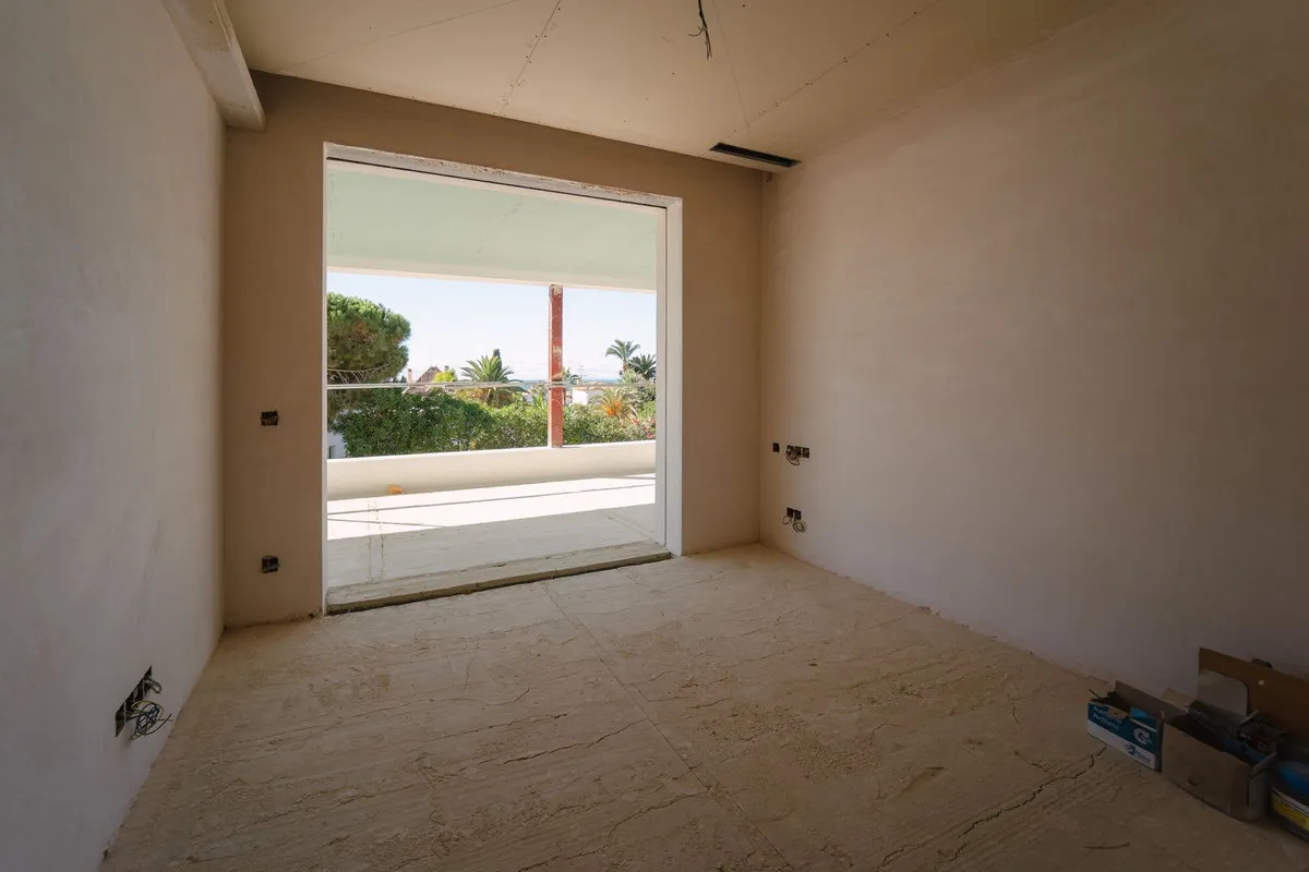 6b4f4c19-cb81-43b6-aeb6-d6aa97c6c139