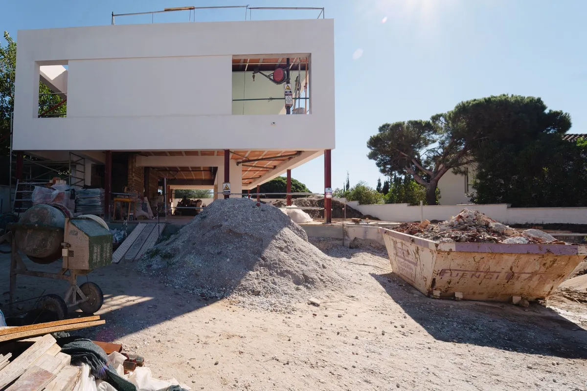 e3a9c206-fc63-480d-ac9b-48d09b9f9940