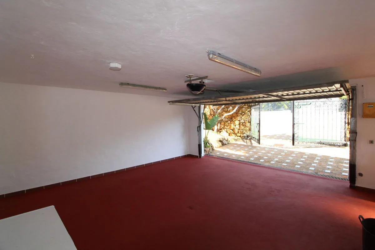 952983ed-ce50-4bb8-bc77-b41c37ea9ea9