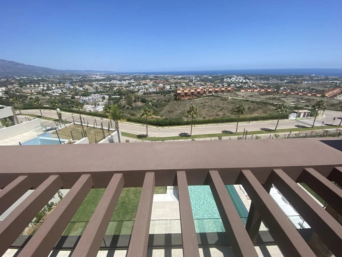 35080820-023c-48d3-98ca-dda17cdfe339