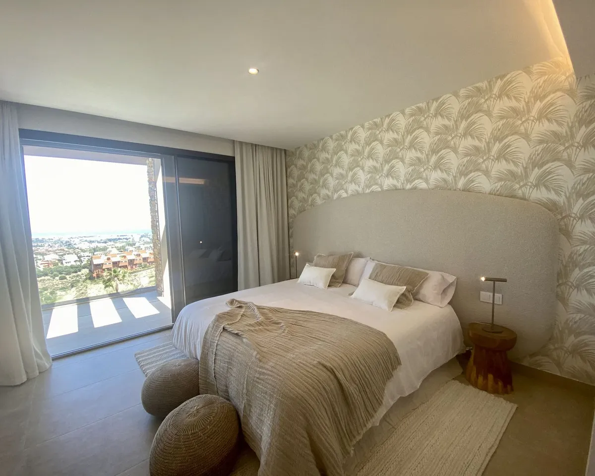 354e841e-f510-4c14-84d5-c1c8176a92f7