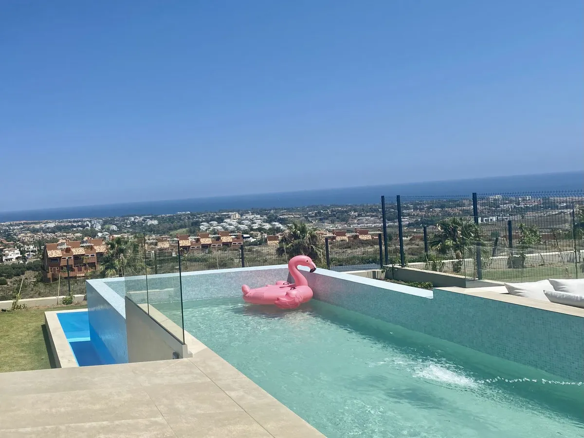 93ee938e-6290-4584-9ad6-be8f6b2af9b3