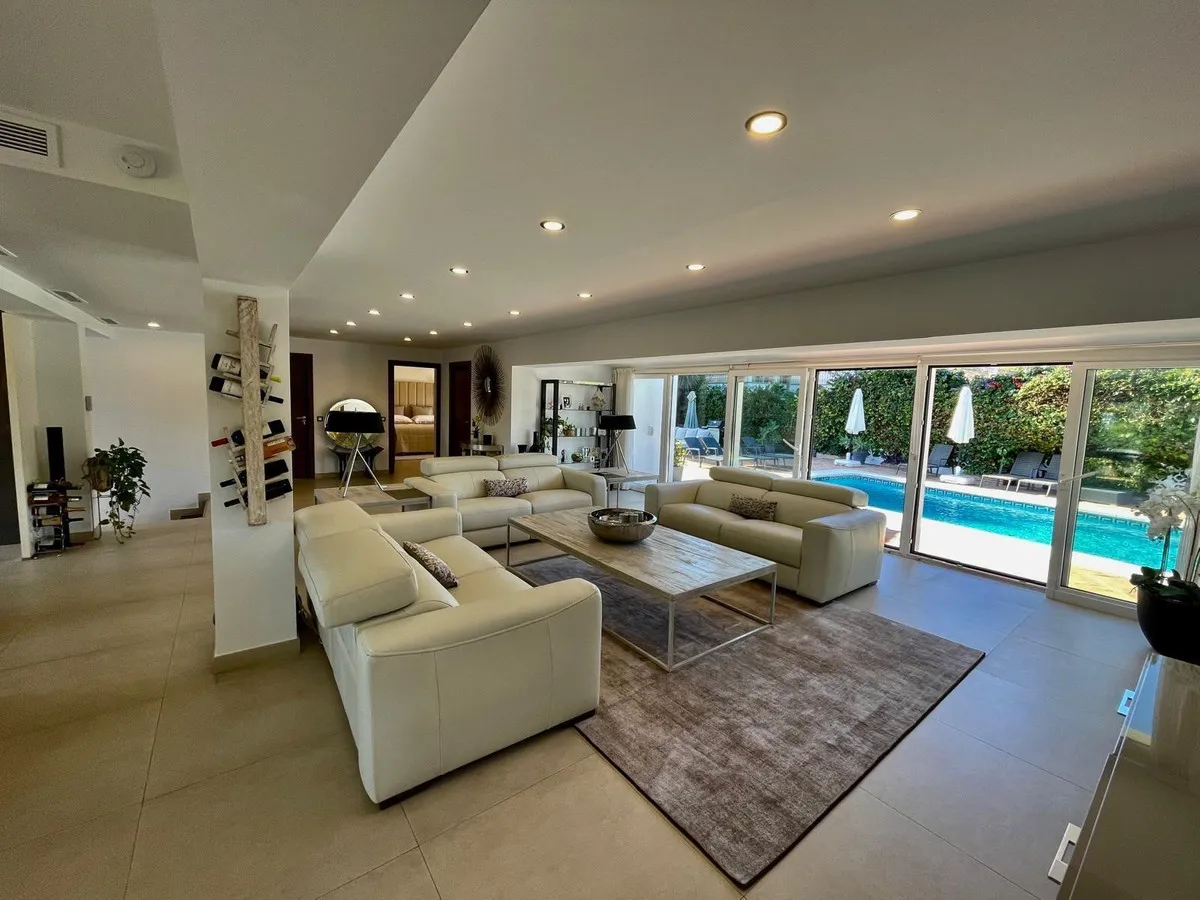 2d936b15-8139-4125-a2a4-33c89a7bf9f0