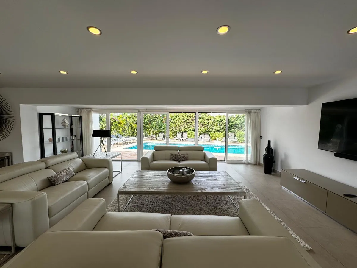 cb995f50-2945-4efc-a955-6419a74e3be1