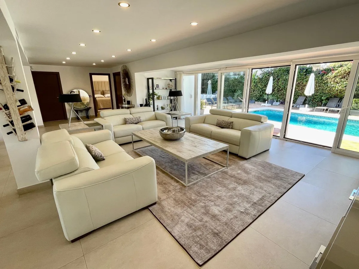 d07ca7b4-c0b0-40a2-8fd4-28f1498ca2e5