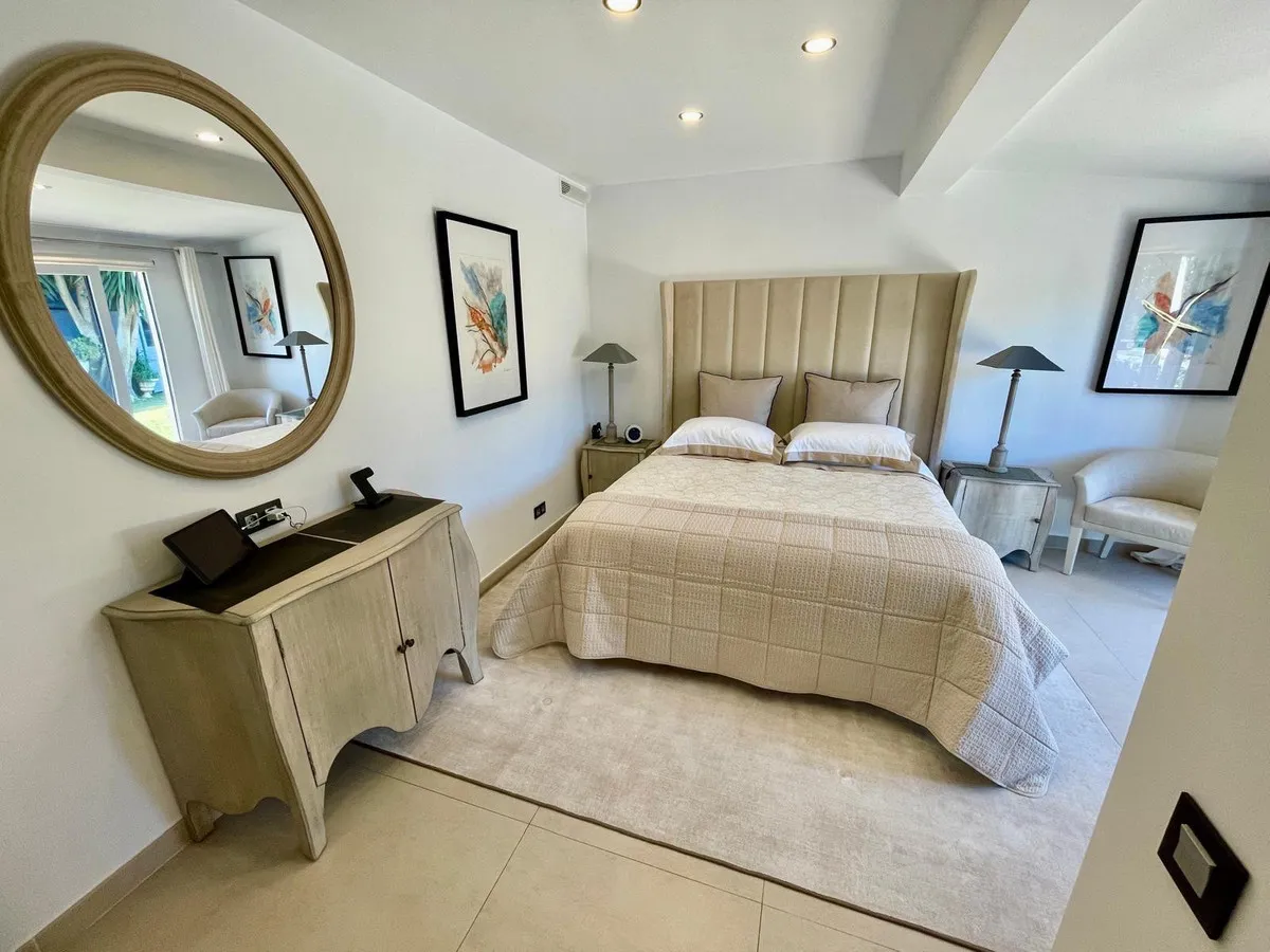 e2187c65-9a64-4a9b-8892-0d464ef13d4d