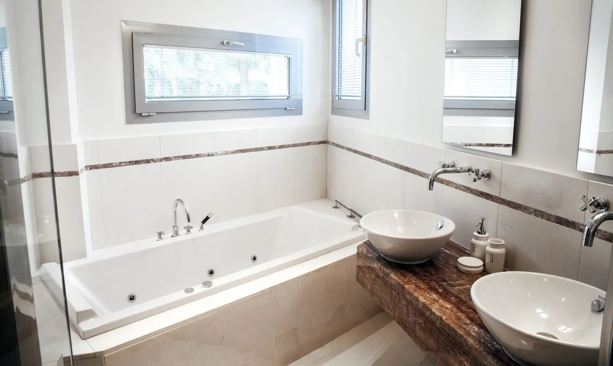 128e94e3-acda-491c-842e-60216843387f