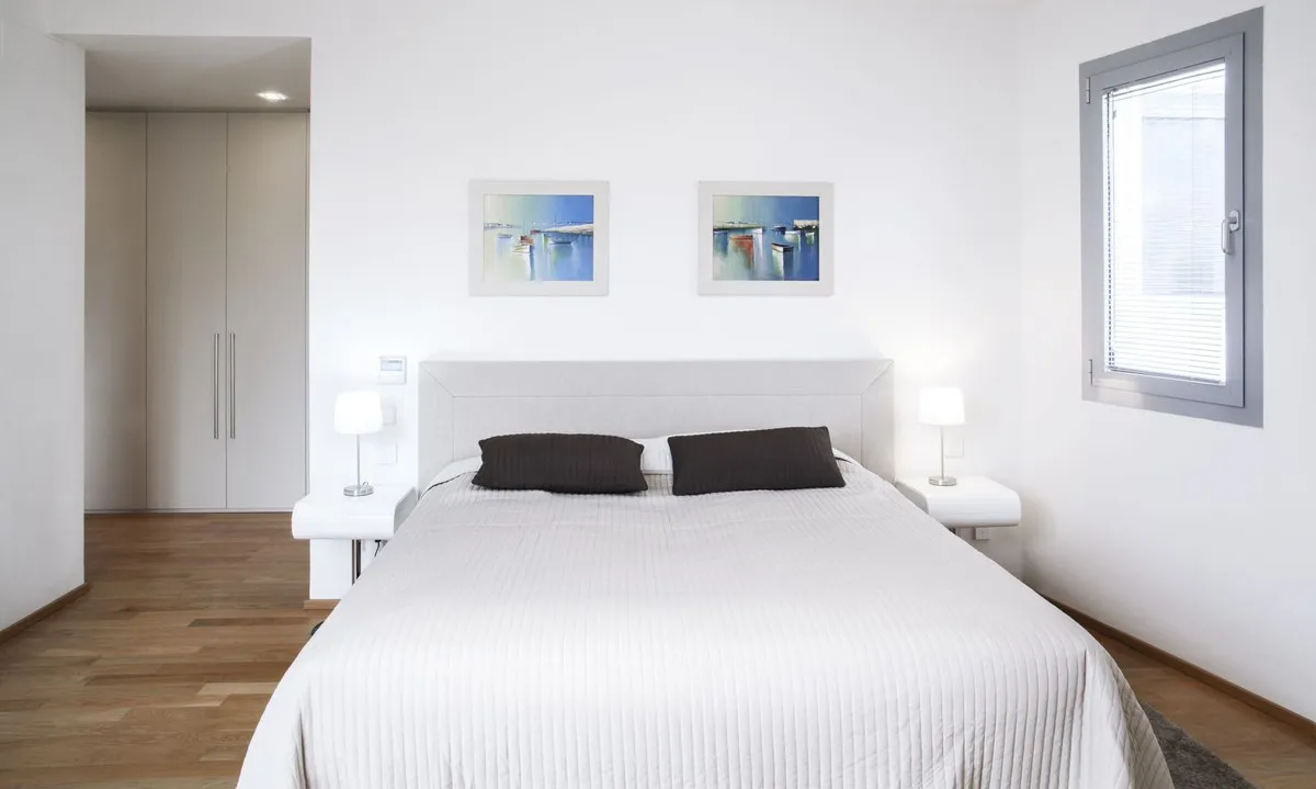 8e19ac7a-2b86-4906-a3db-0bbe56e78253