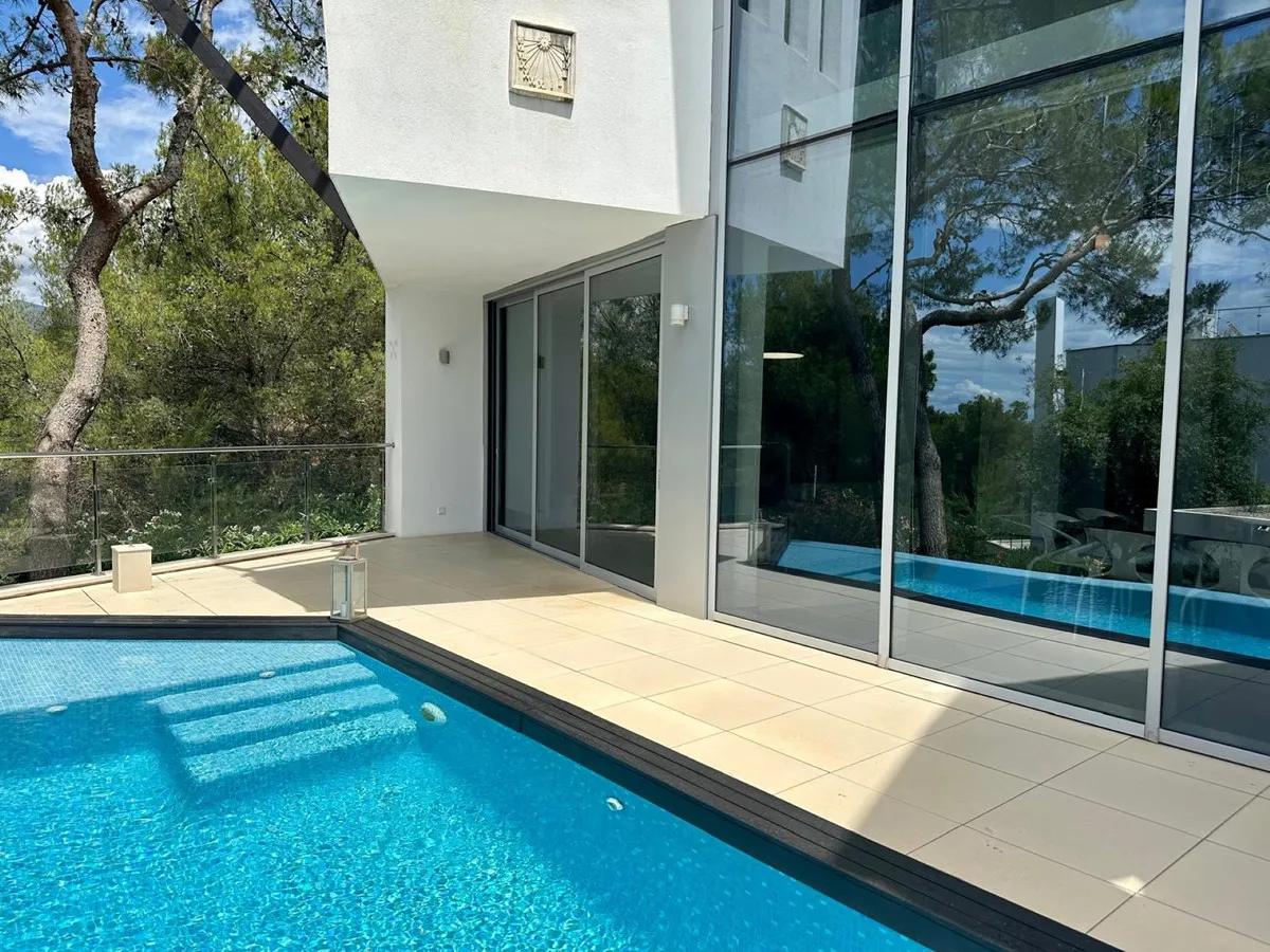 21fbf906-c3e6-4213-91d2-9139899a7437