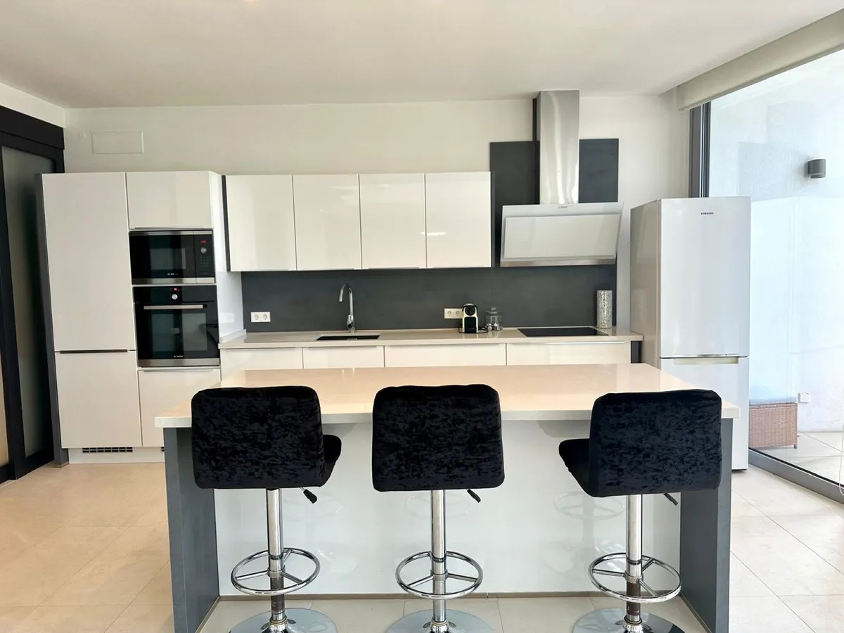 d23aa9fa-f500-4eac-8ecf-6bd5016d9f2f