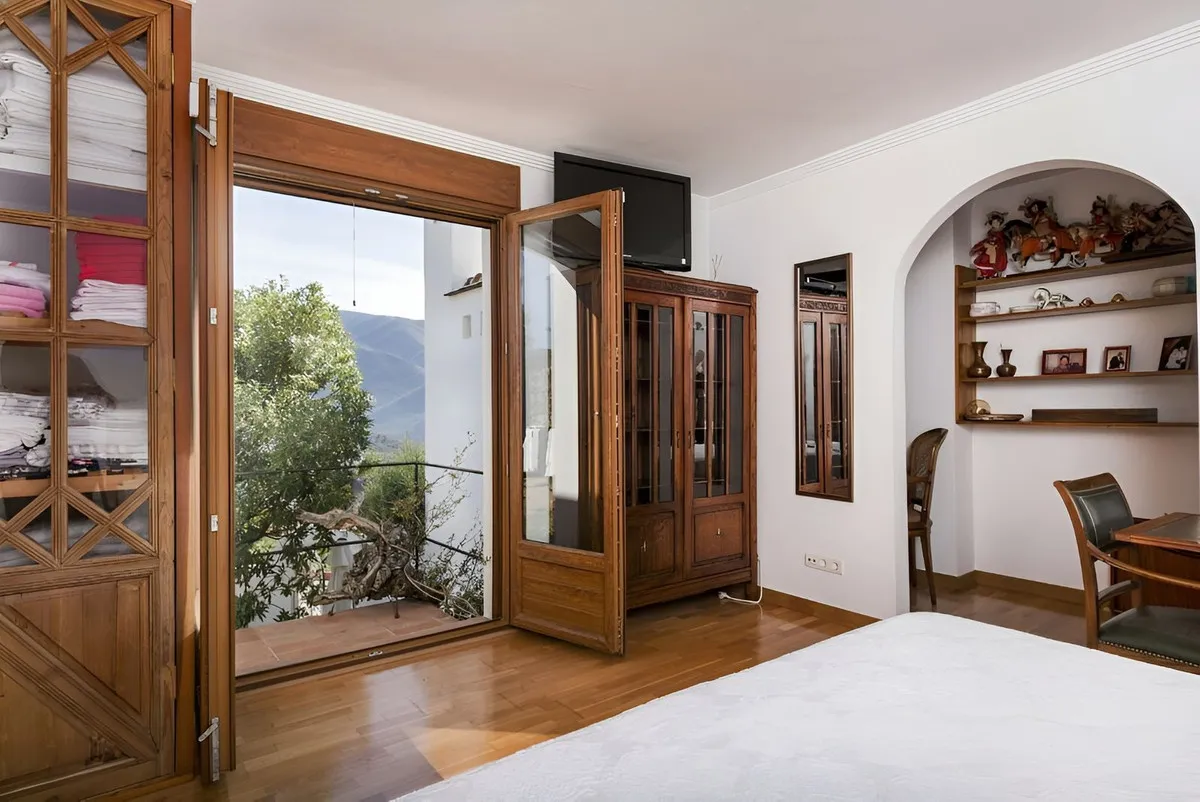 0177e6ce-d1b5-4ffd-bcf4-1aeb6698224b