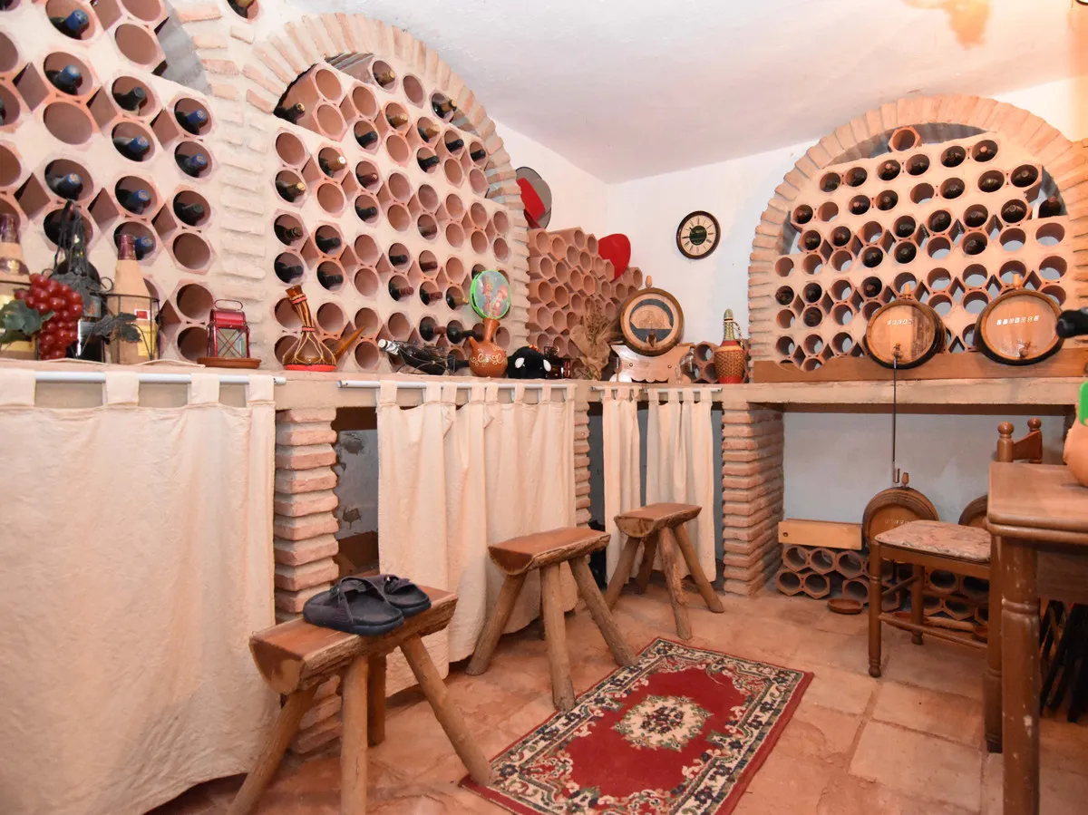 670baa25-02f8-479d-bbf9-f9dc1c737f81