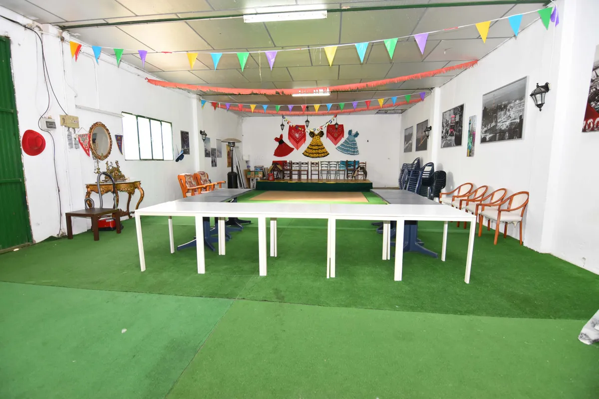 977eb3a1-9b10-4a67-9674-b28a7667a10a