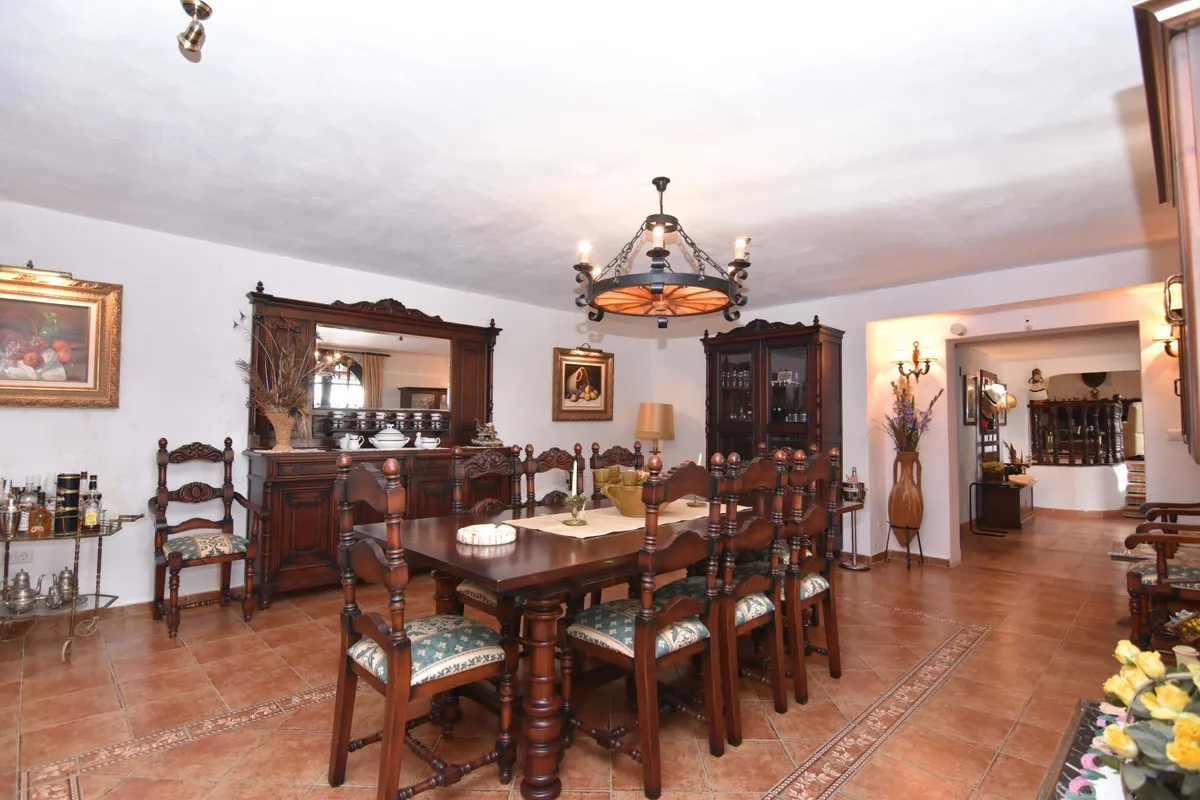 97f2044f-a59d-45a2-ad93-251fc684ce08