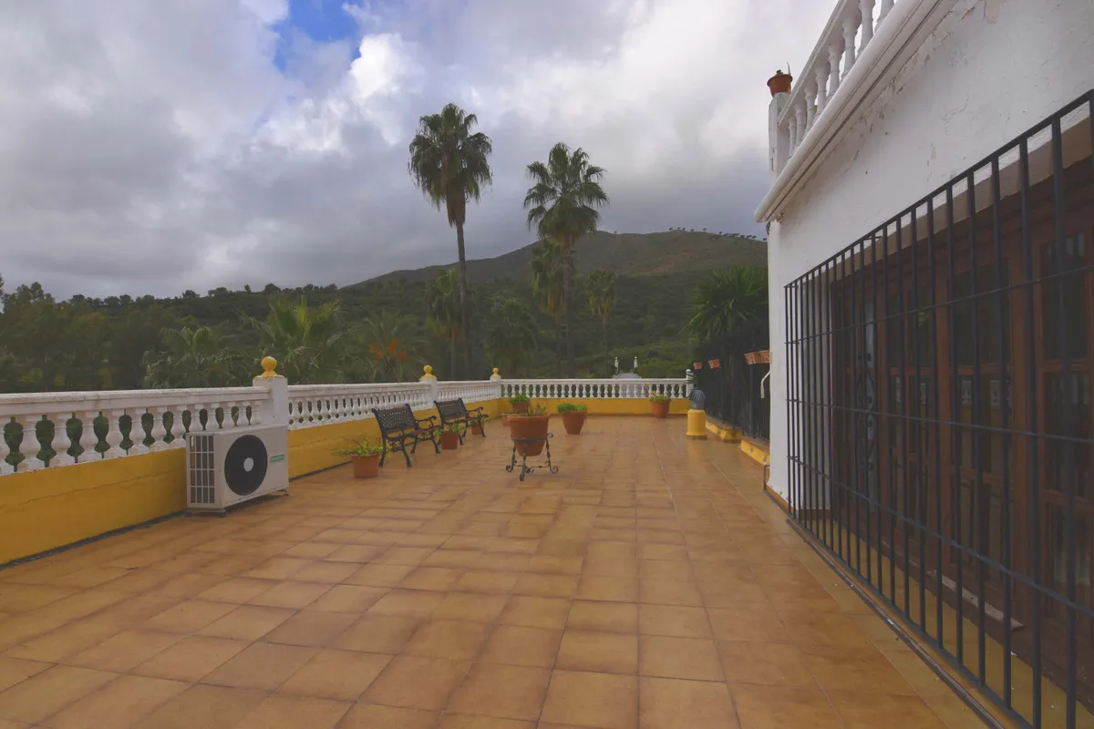 a40aa836-8608-4bb9-8599-ad9f8a86a4b5