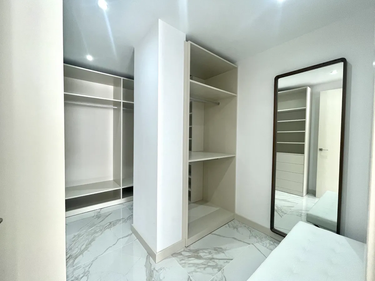 8de193d1-bdd1-48bd-9a46-701f596f3973