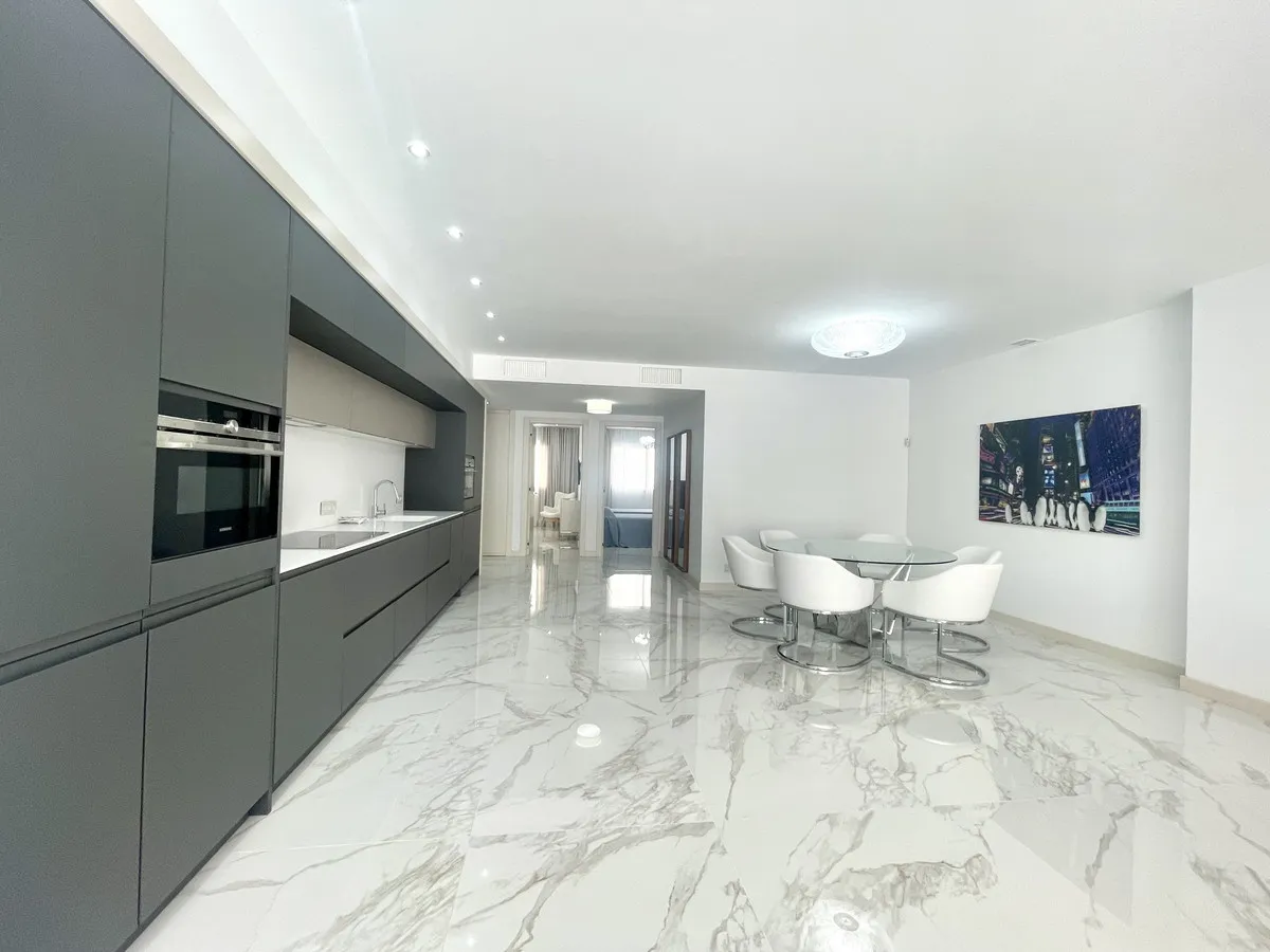 bb2aadbc-1372-49e2-974a-ea3291c5960b