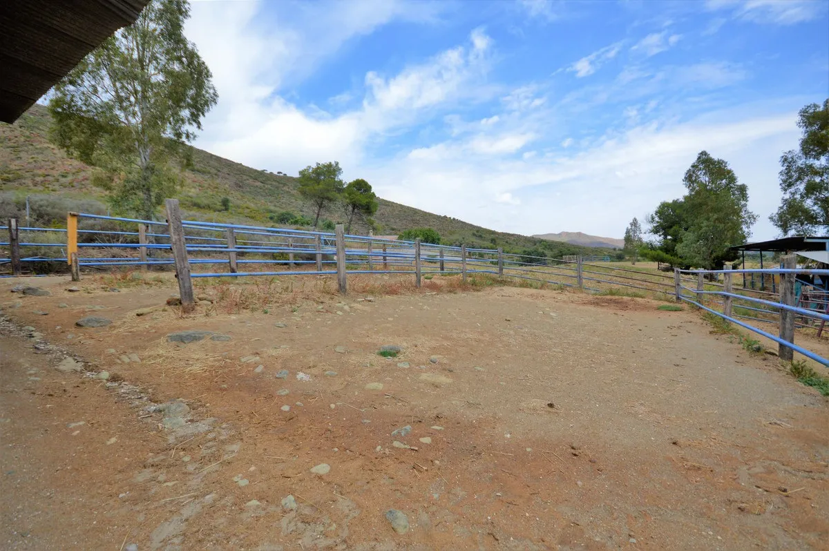 0ef49883-21c6-4ce8-b89b-f28e873c81d7