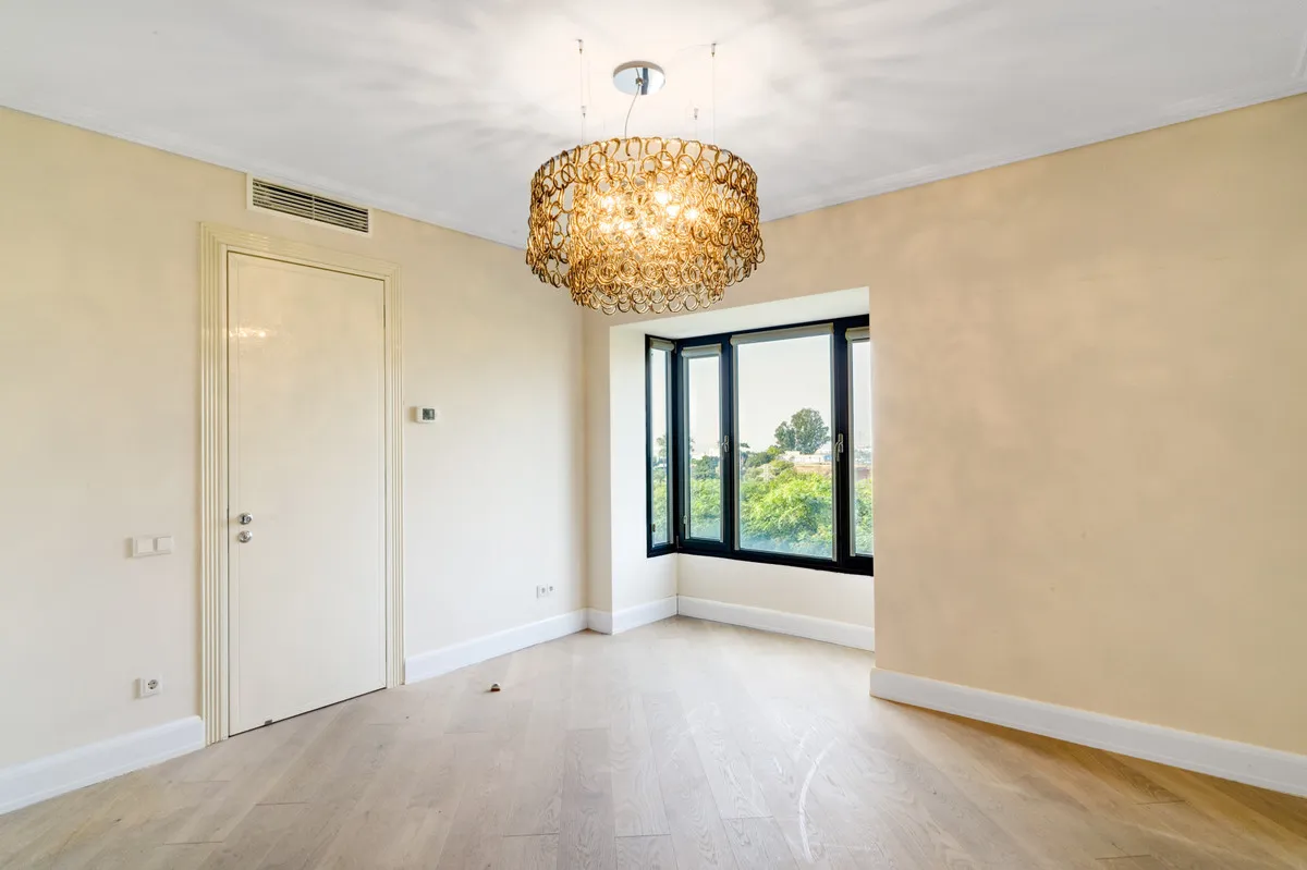 792ab0bb-6626-4e64-b223-3e8e8eeaaf43