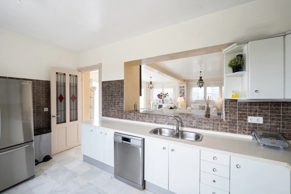 4d422a15-b6bc-4ca5-947b-c290a7a119b2