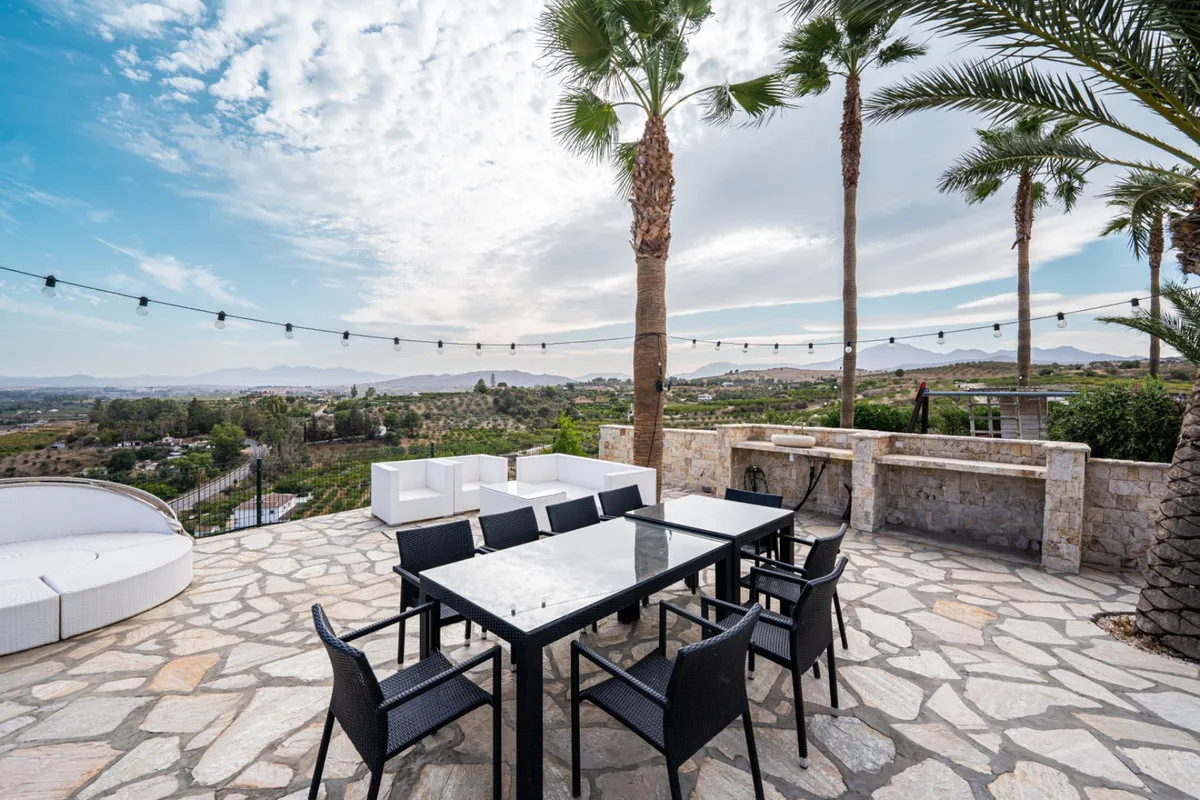 4dc7a3ad-c8a7-4843-9fb0-9dd1b8e918d5