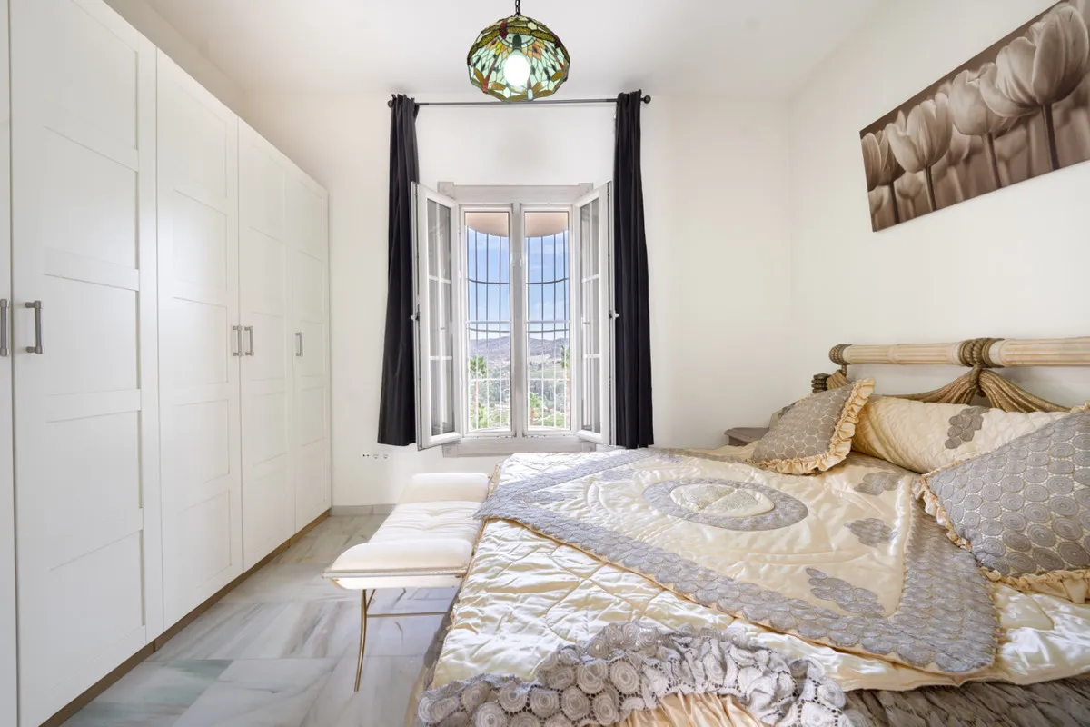 98df22c4-5126-4871-b9b2-66a469c020a0