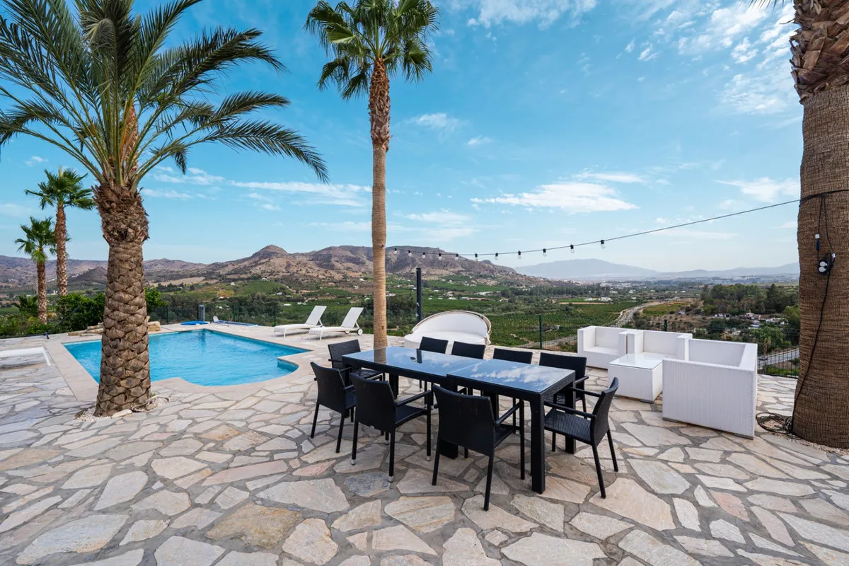 f955c47c-a05d-4a3a-a4a8-19033e03f12f