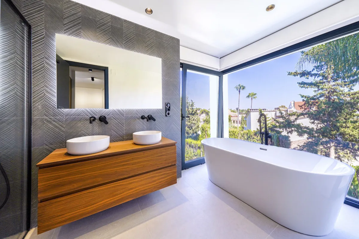 1455b7cf-94e4-46f9-99c1-34d3d6259493