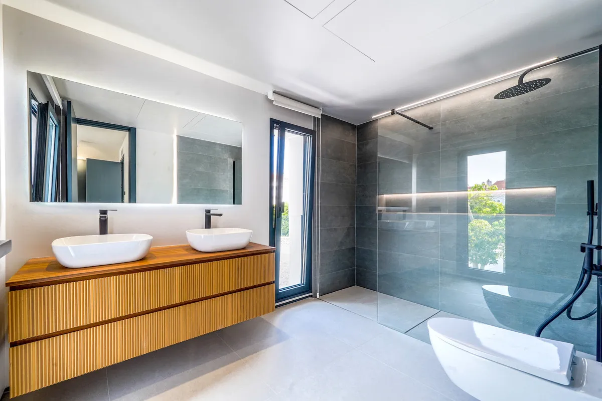 4db94b92-0976-474c-9979-c15aefe9076c