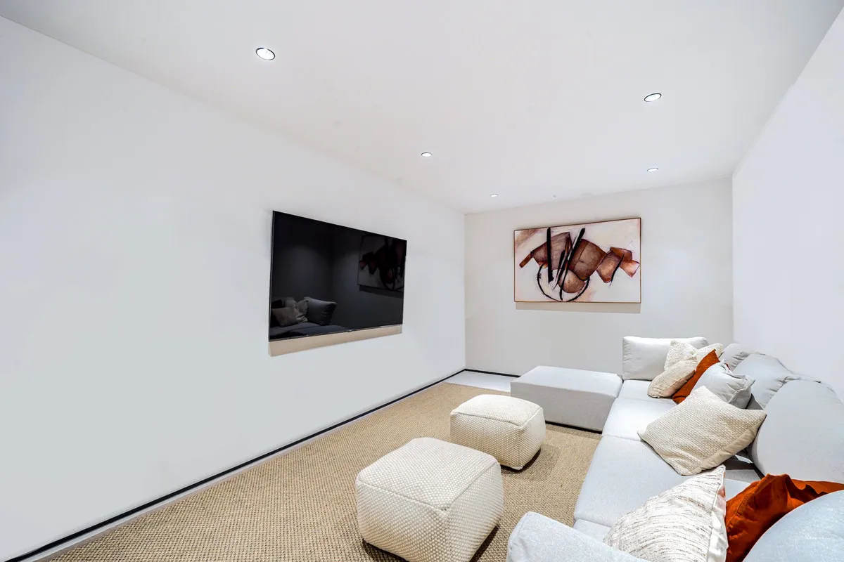 58709648-40ed-487d-af18-62a71a190bf9