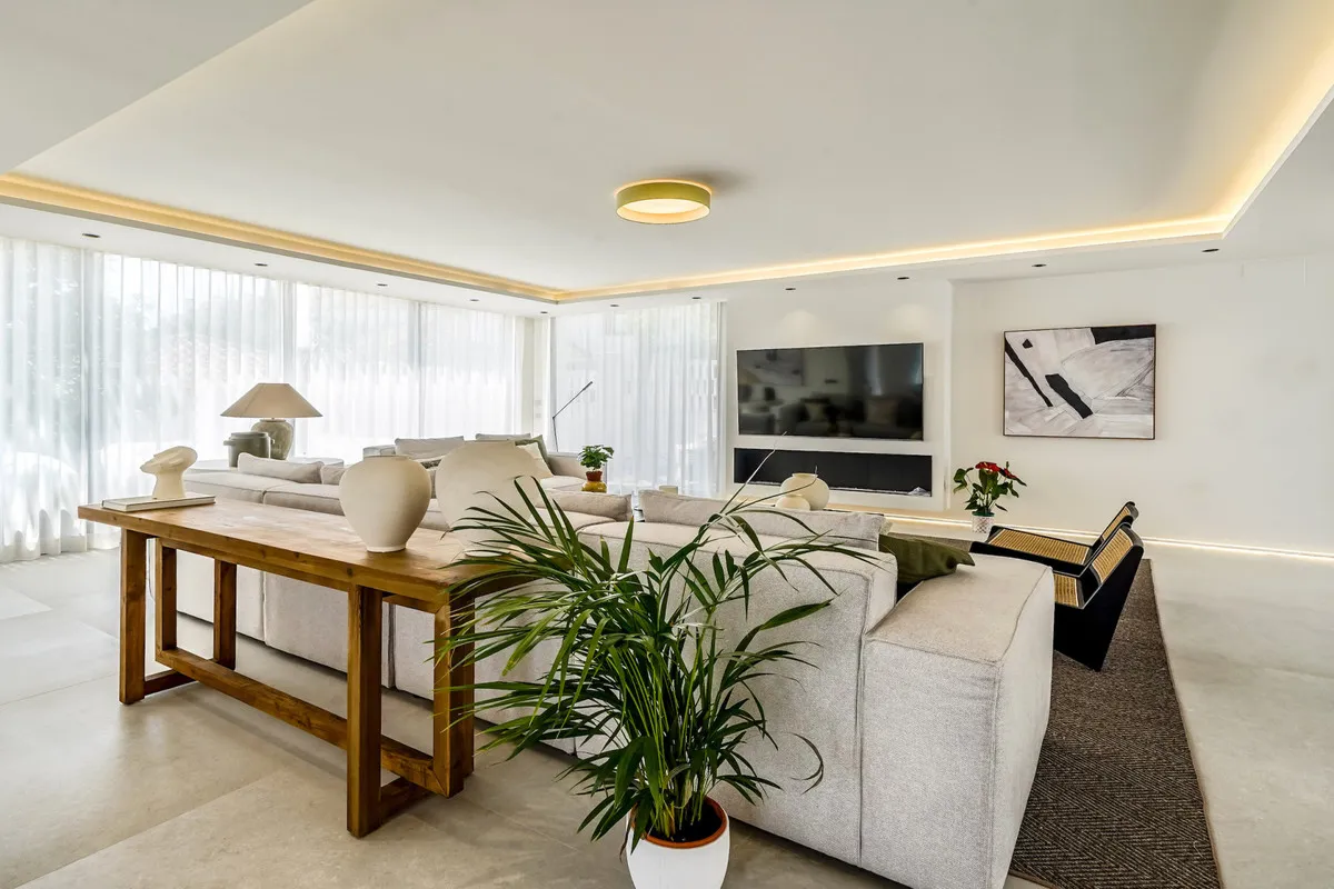 b510d864-a624-40b3-aaf5-a34070fd71c3