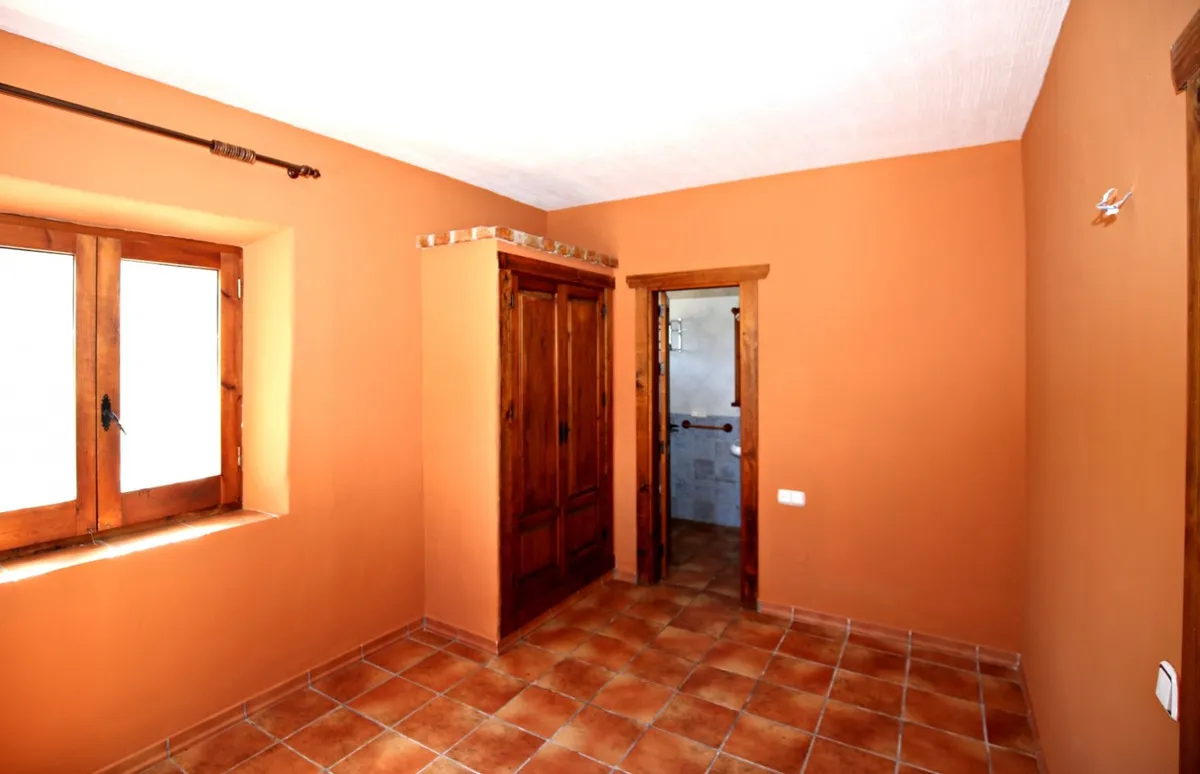 88c833c9-c5b4-4092-926f-8332dd3d90be