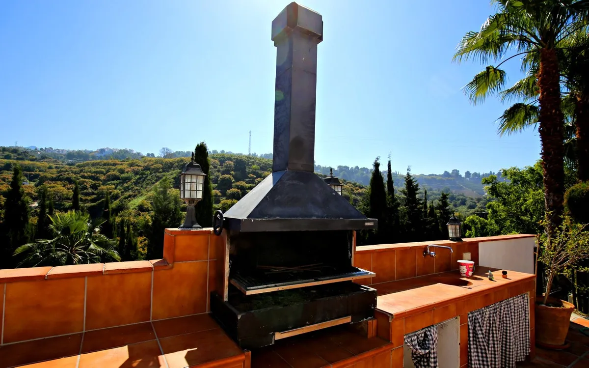 9728749d-b778-44c7-906a-e3f04f674ffb