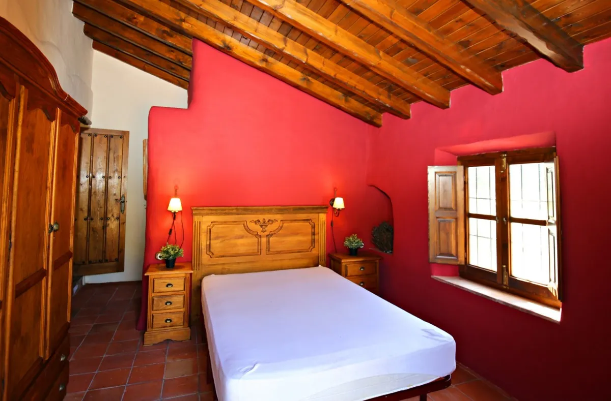 a14c0c40-53cc-4c28-9f5d-825708628fb4