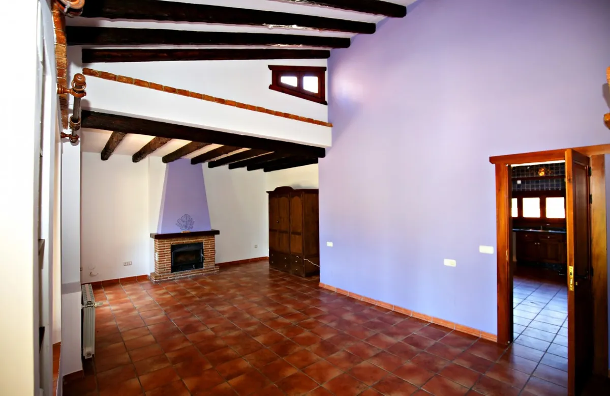 c4e5d482-0d5f-4293-9ae5-3323e86b42f4