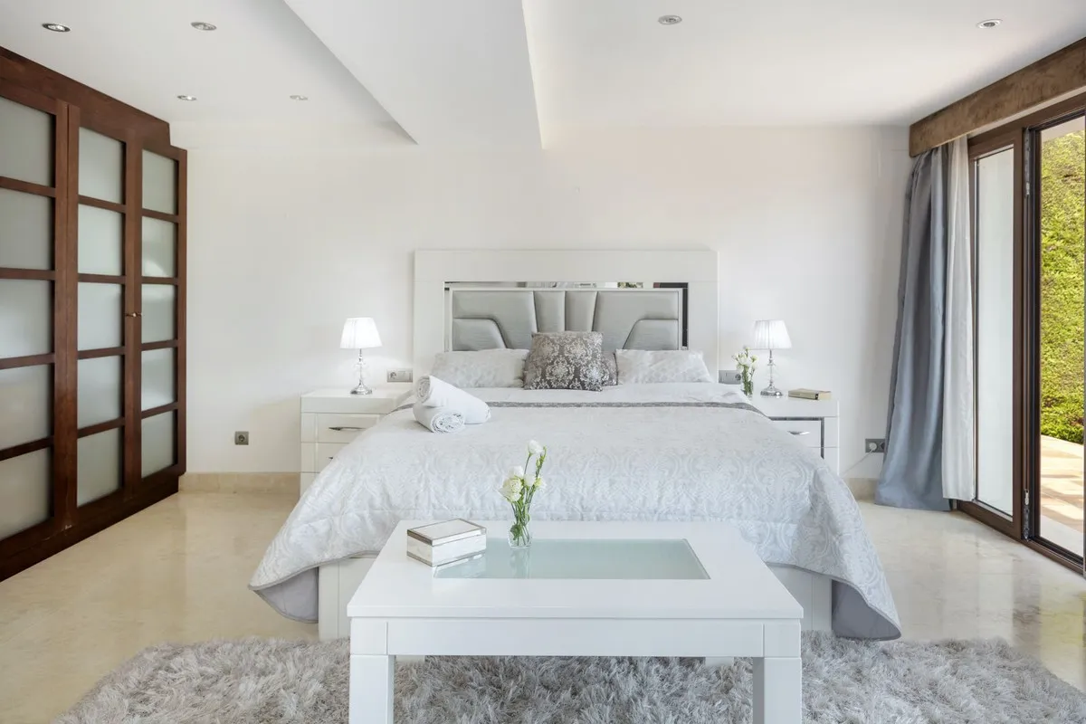 2ccd03d7-ba7c-4ffc-9494-b8202c0c8c79