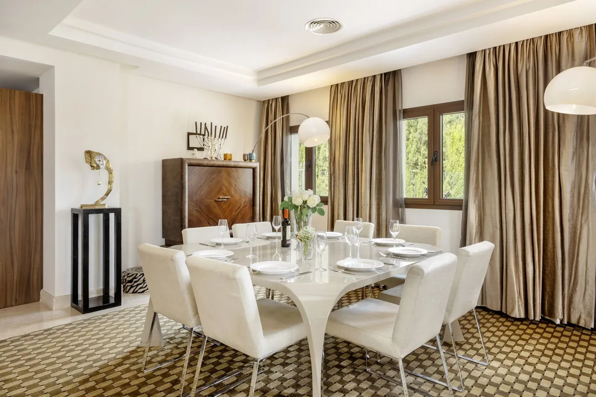 a5490a30-d555-420d-a477-c004383cdfb8