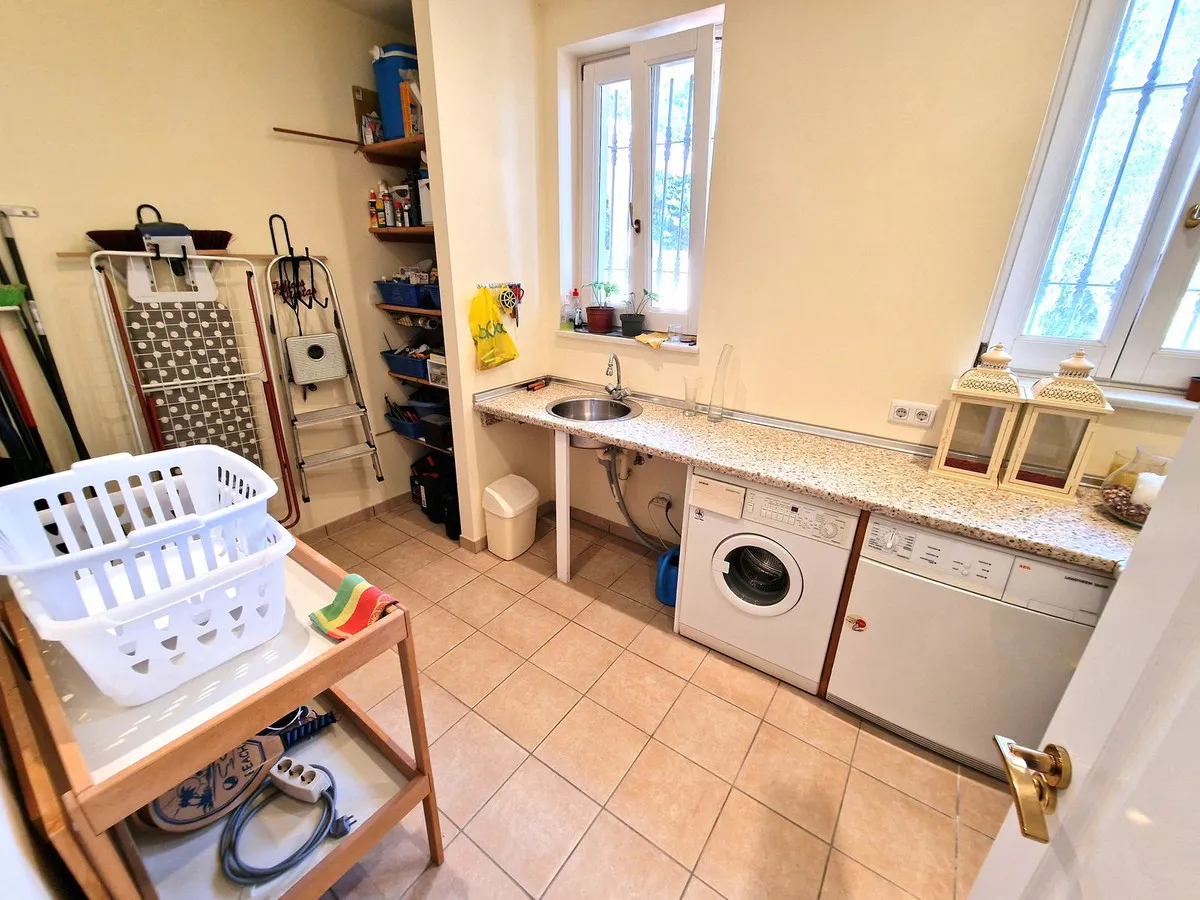 2c2a08d0-4ae7-4129-8f90-15d0b2722112