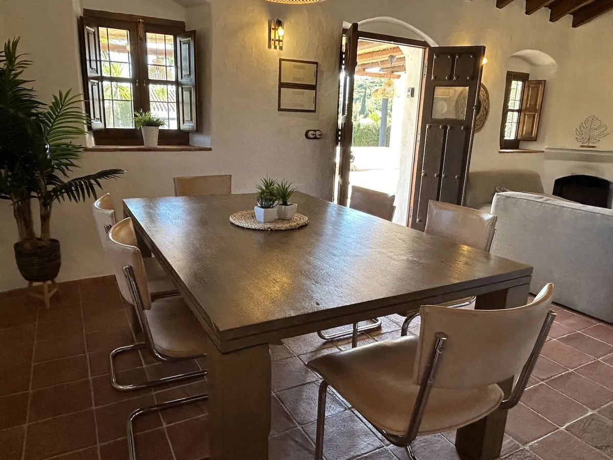 035d692f-45e4-4ff0-be2b-79f83c068887