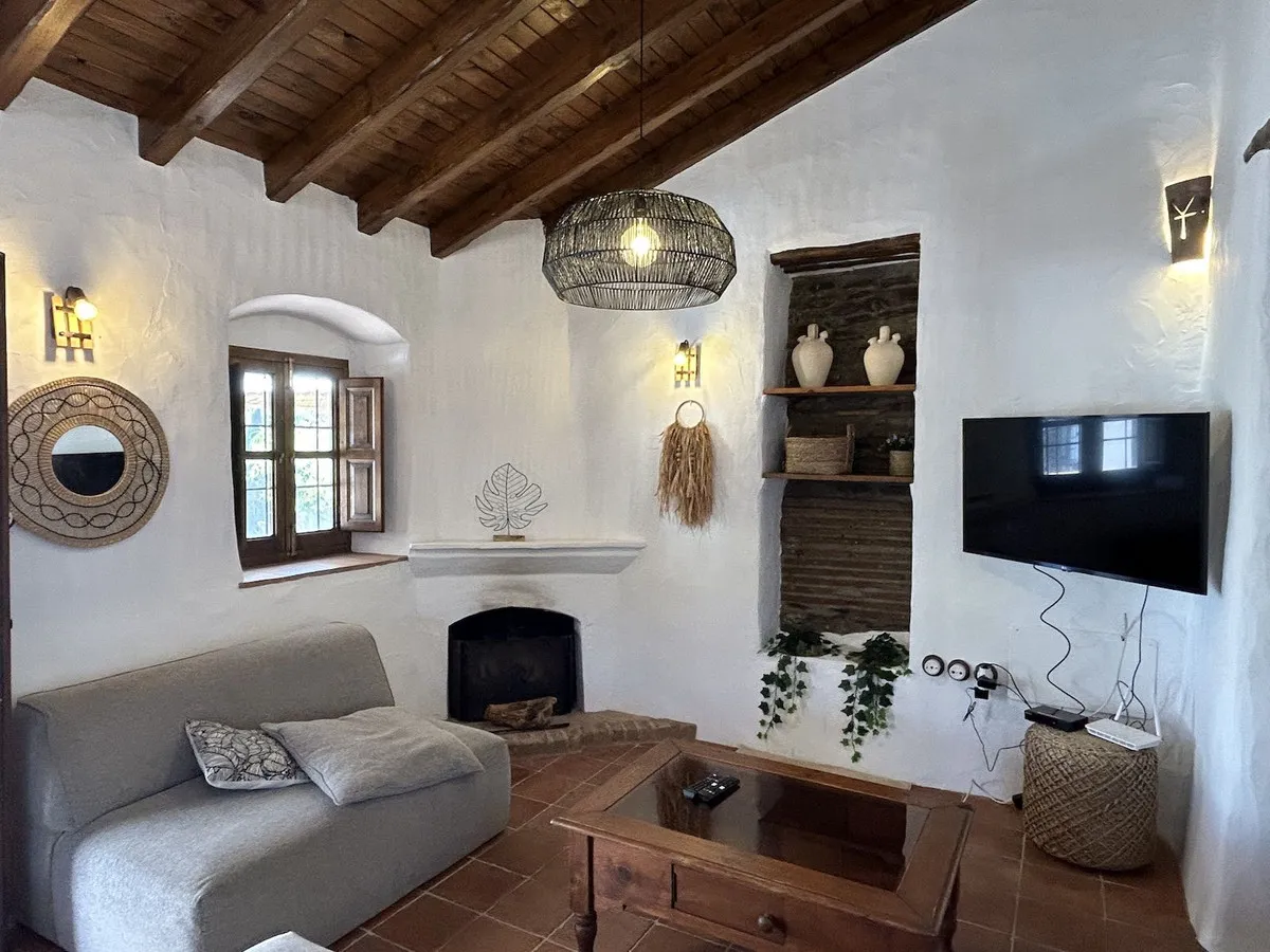 22872278-4b4e-4217-af77-1186246237a9