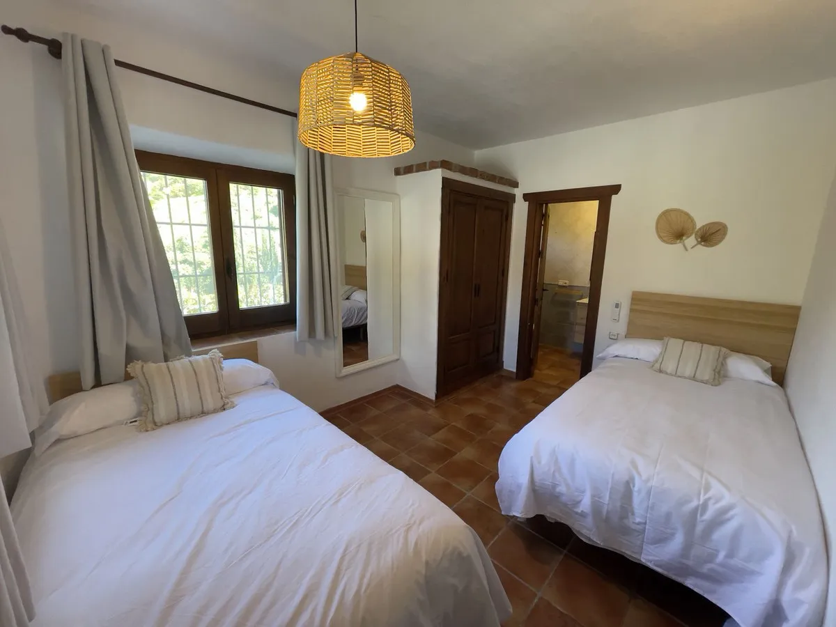 84028a7f-74f3-4d75-96fa-36aee200017d