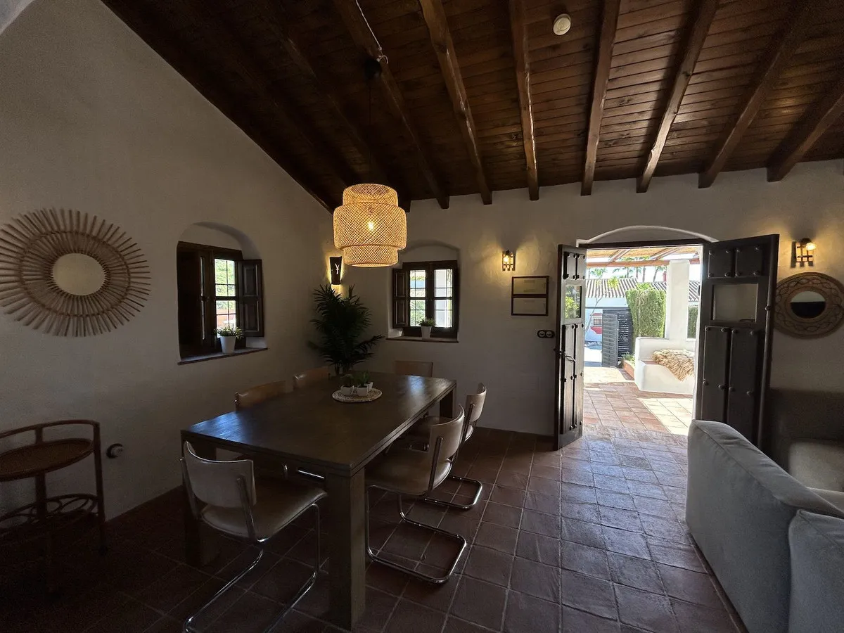 c364eb23-7dcd-402a-b0a1-79689c20708c