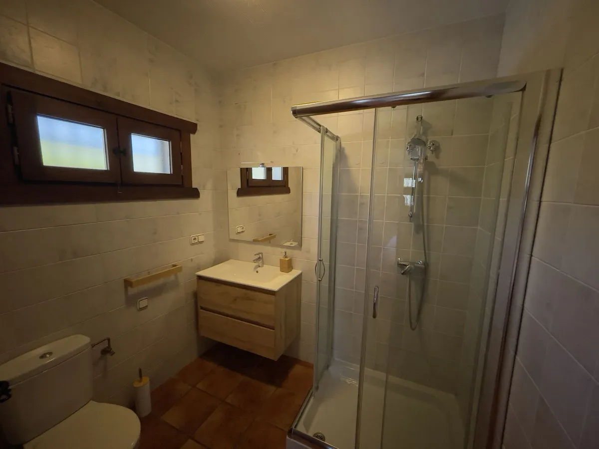 f763fe31-e890-45cd-8b5d-75e52eadaa6a