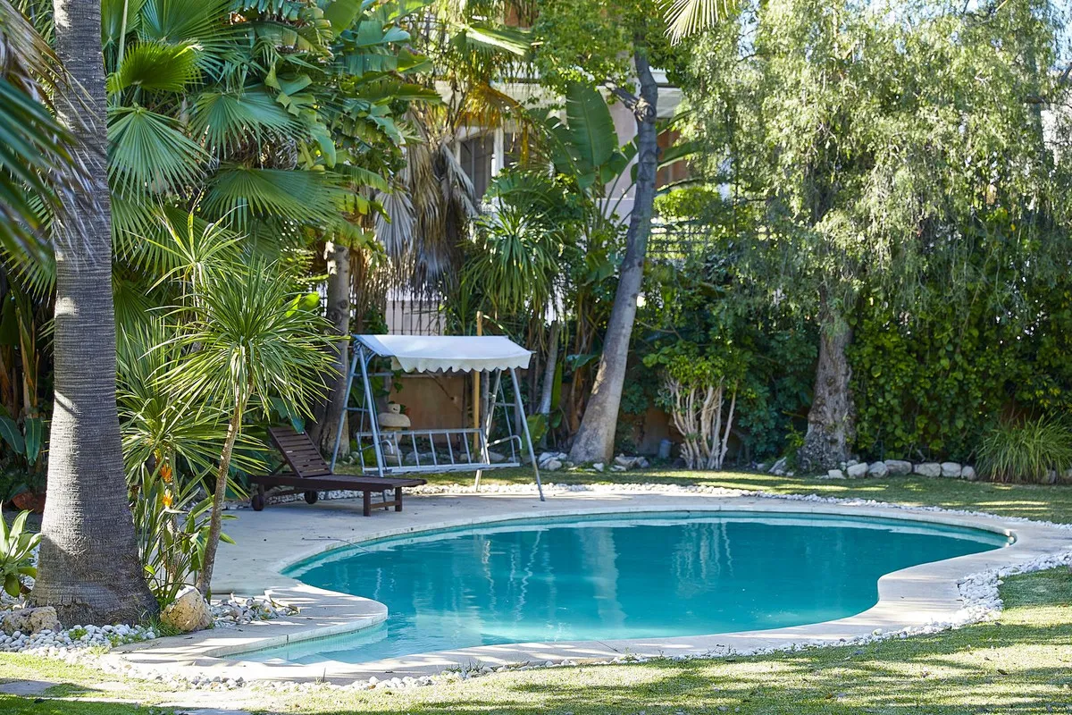 880d4651-567d-47d1-a5a7-6a9ac4e8ced1