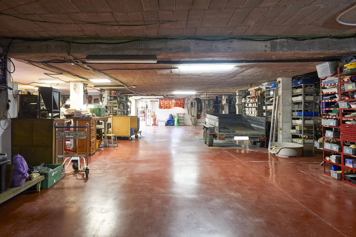 e0f150ab-aa62-438b-ae7e-c3fc3f87f82d